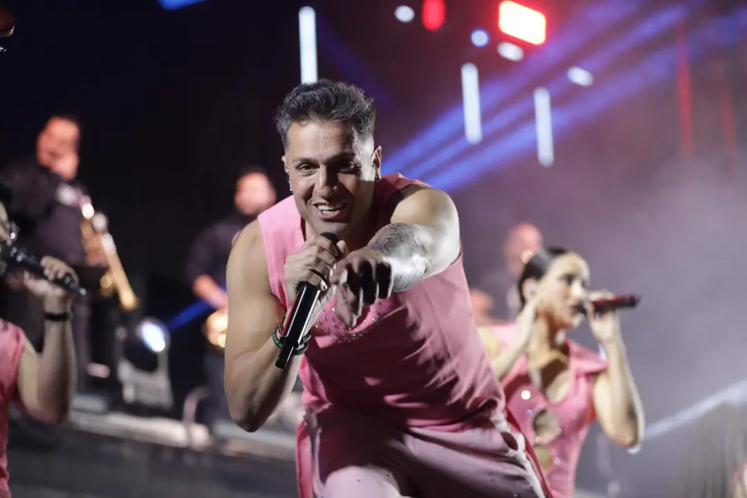 Fiestas Chicas 2026: viernes noche15