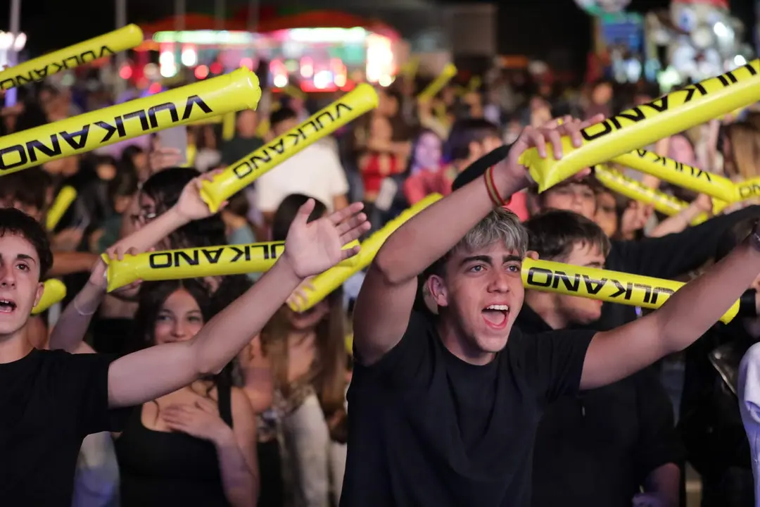 Fiestas Chicas 2026: viernes noche30