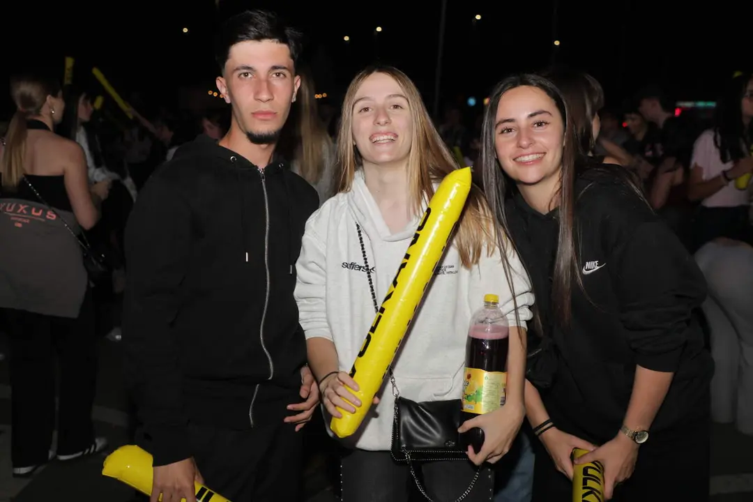 Fiestas Chicas 2026: viernes noche41