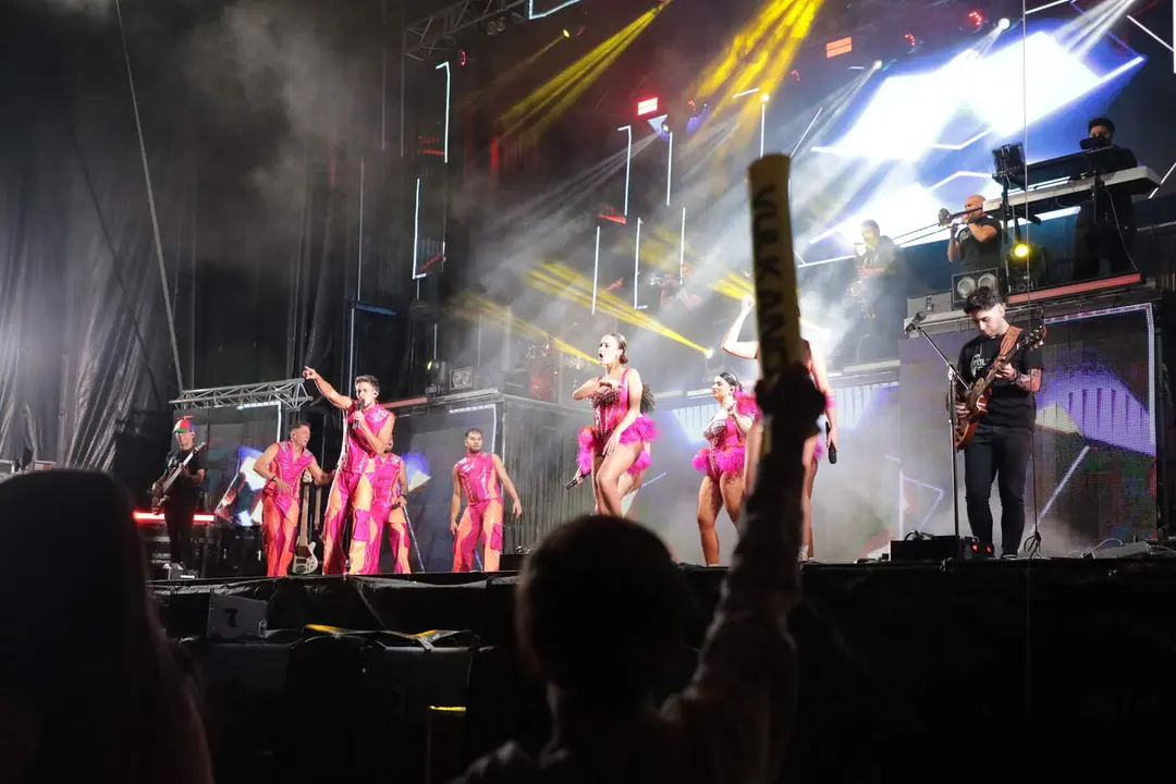 Fiestas Chicas 2026: viernes noche68