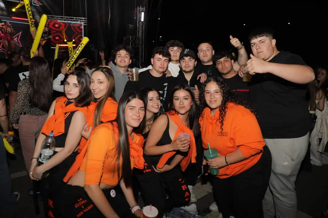 Fiestas Chicas 2026: viernes noche69