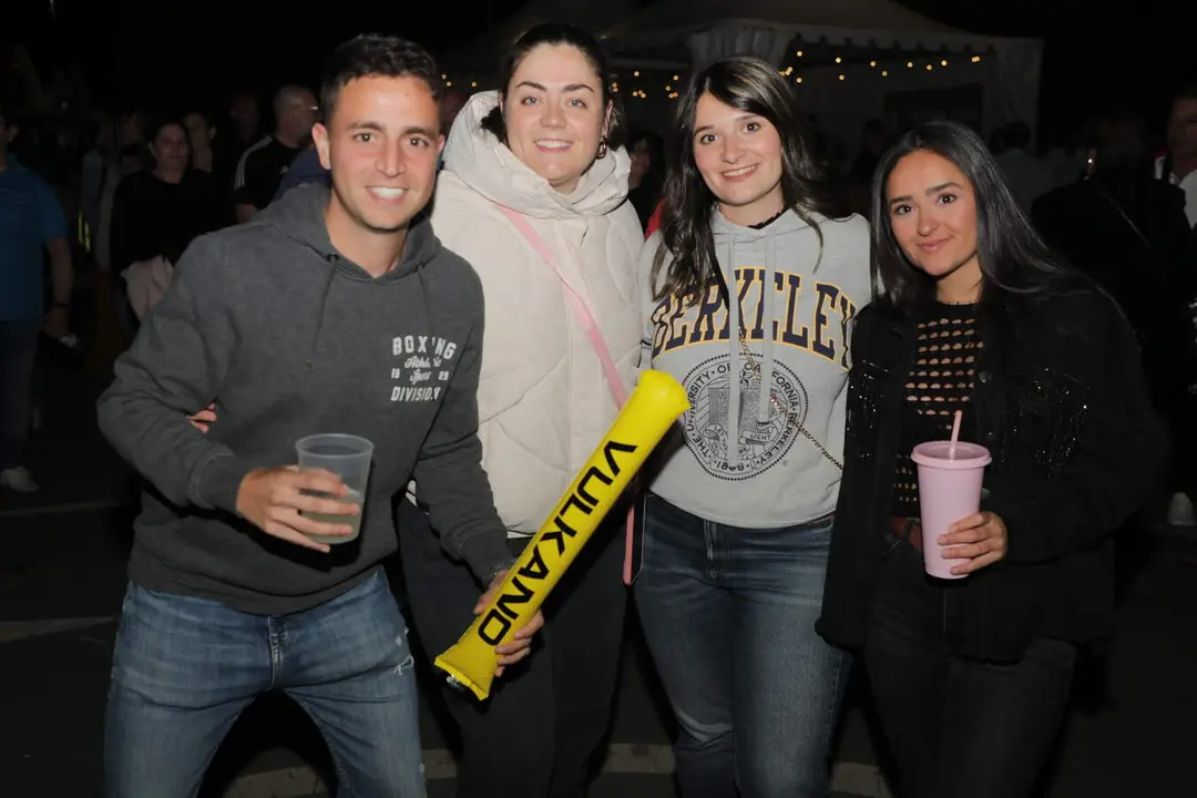 Fiestas Chicas 2026: viernes noche75