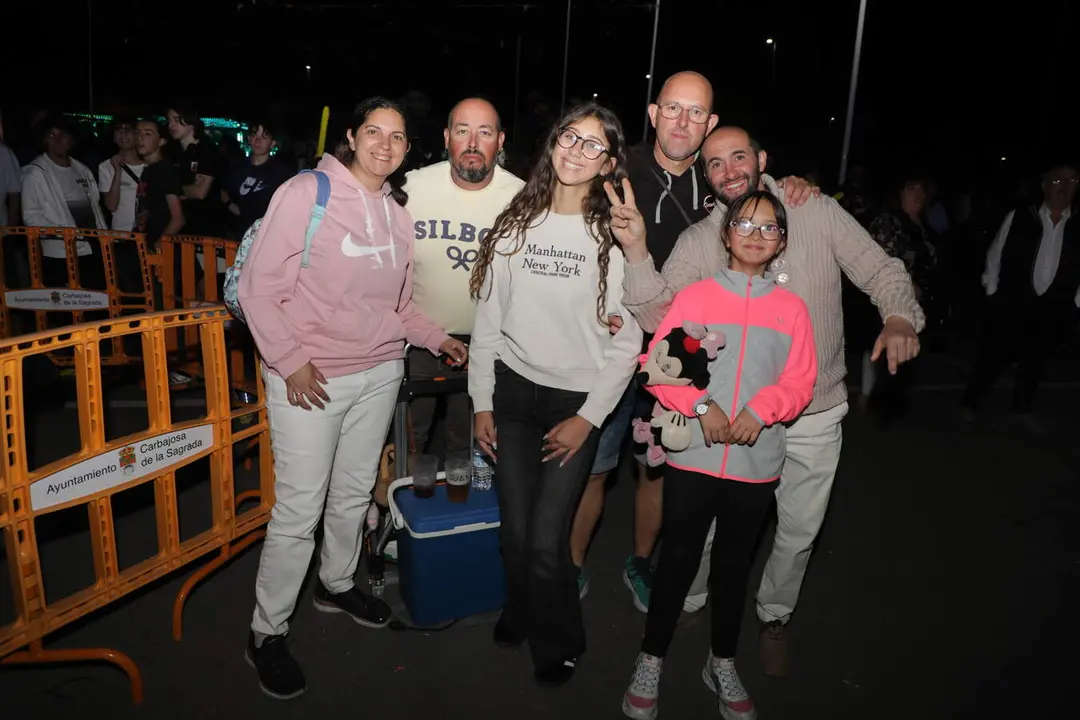 Fiestas Chicas 2026: viernes noche77