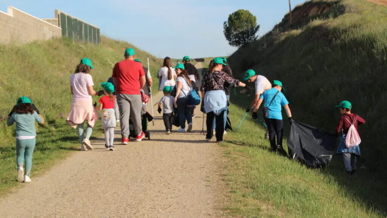 carbajosa-CiberCarba-limpieza-Via-Verde-11-1024x683