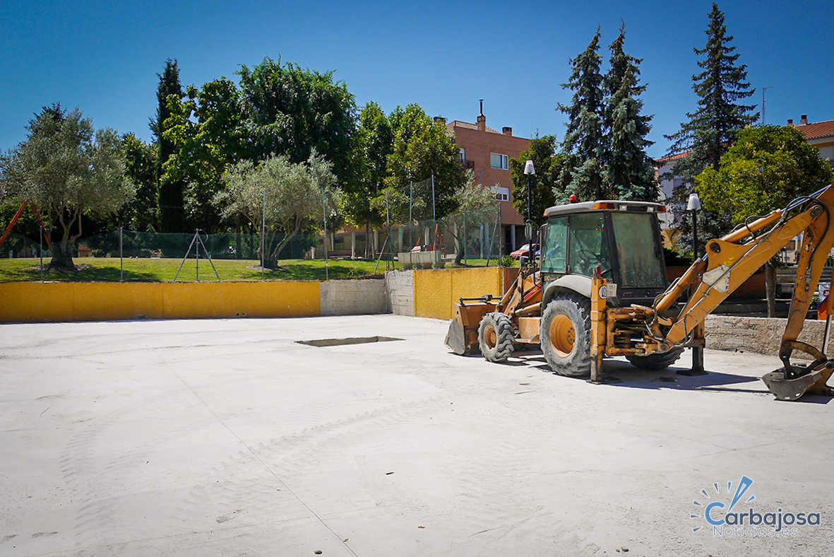 Solera hormigou0301n para nuevo parque centro Carbajosa 2