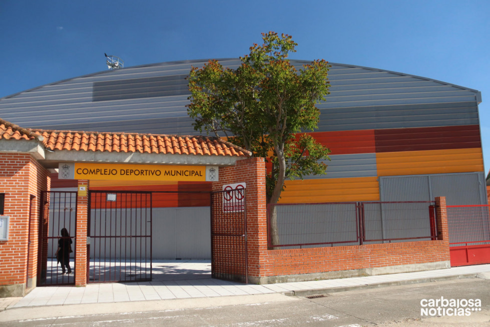 Complejo deportivo exterior1