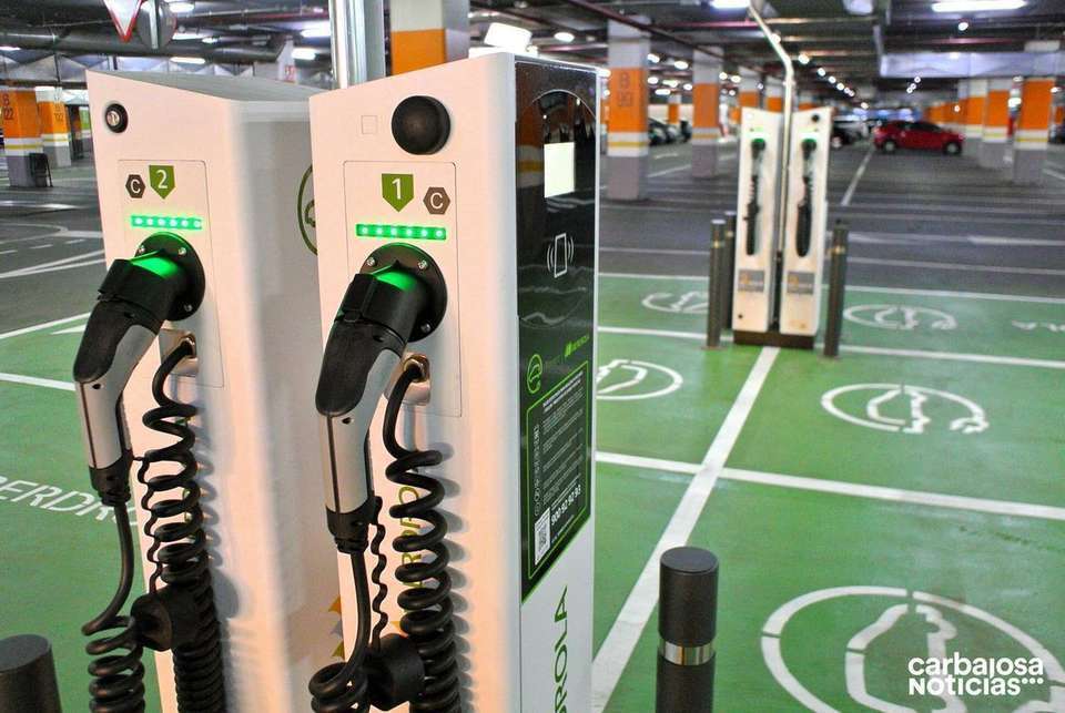 23 09 Puntos de recarga IBERDROLA 5
