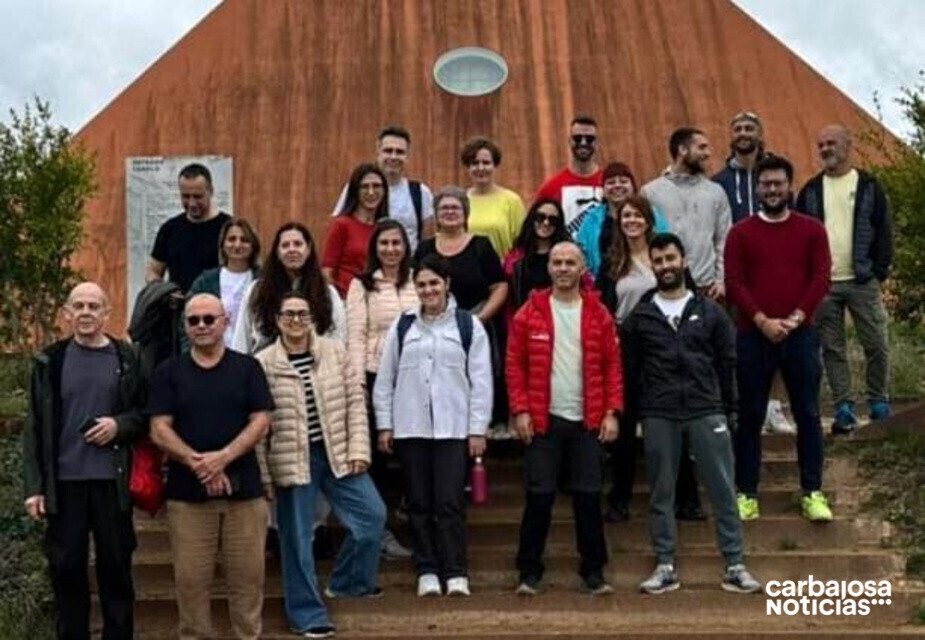 Grupo (1)